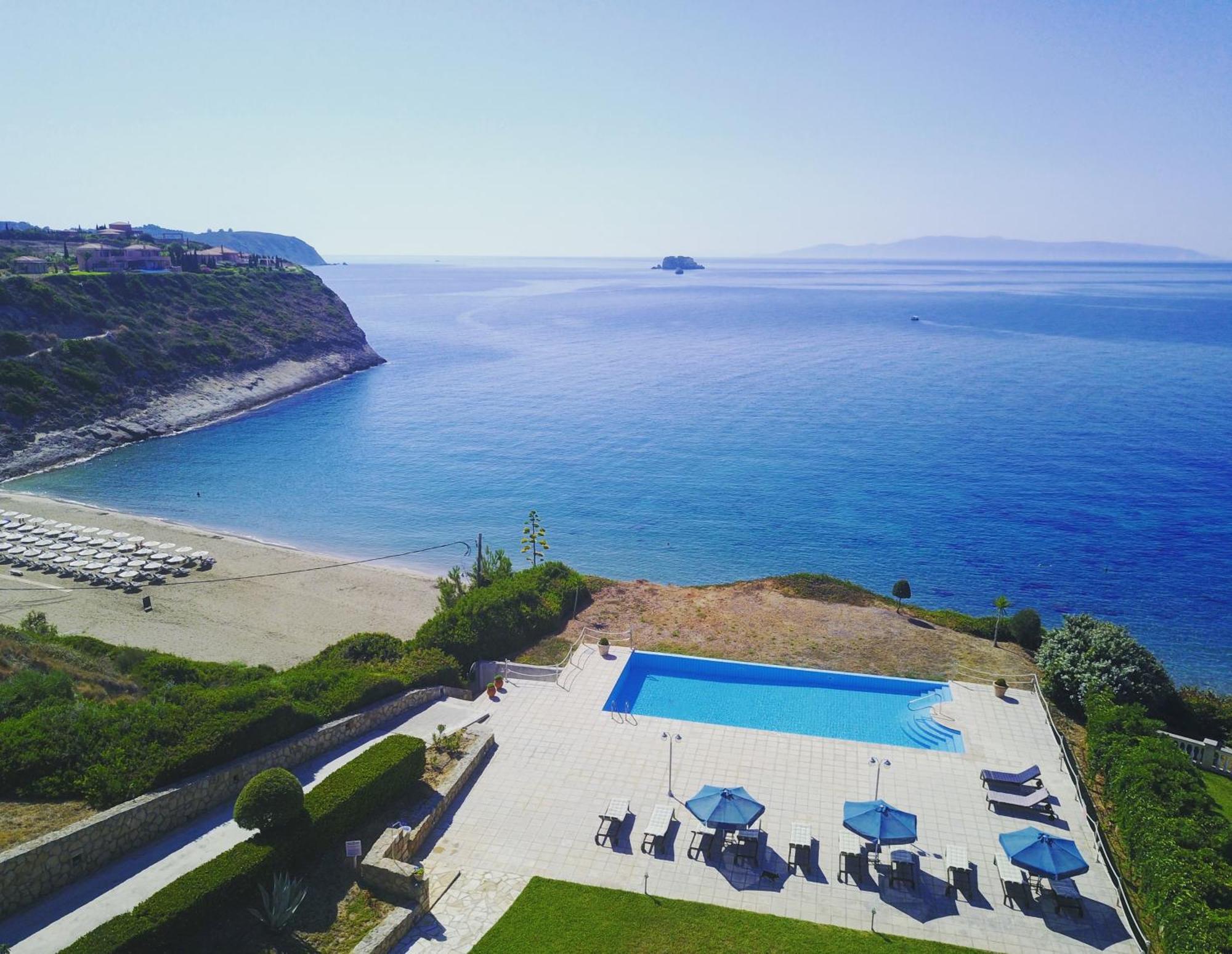 The Seasons Villa Svoronata Dış mekan fotoğraf