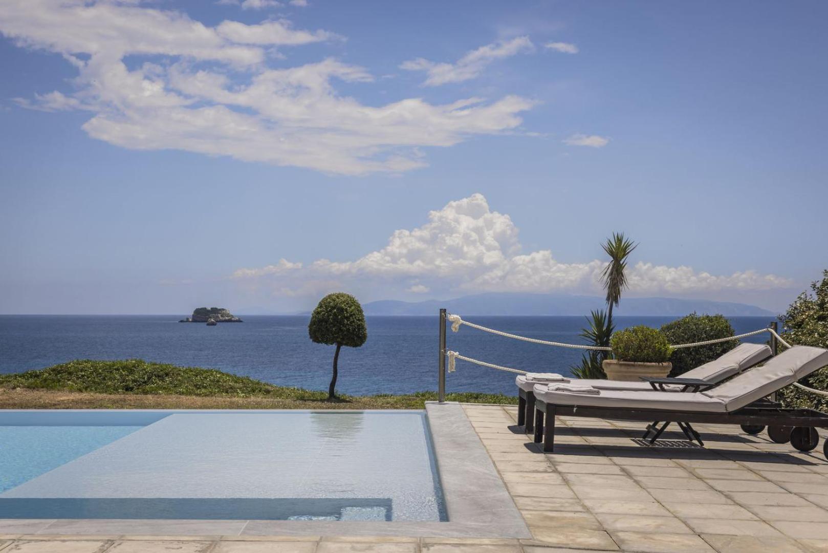 The Seasons Villa Svoronata Dış mekan fotoğraf