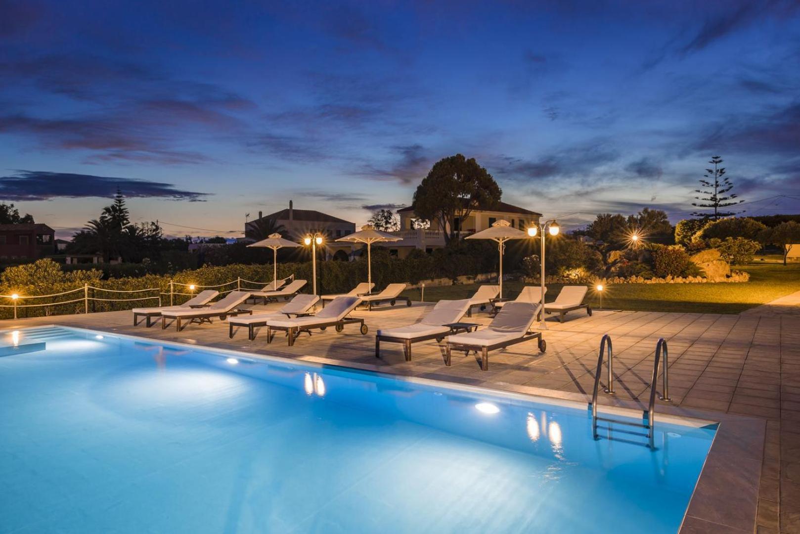 The Seasons Villa Svoronata Dış mekan fotoğraf