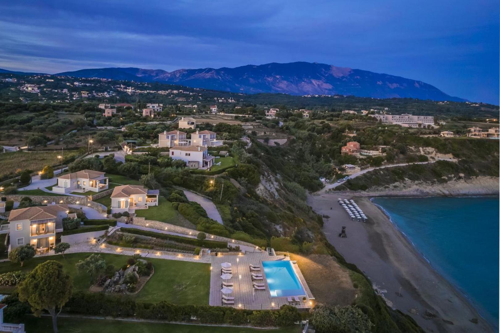 The Seasons Villa Svoronata Dış mekan fotoğraf