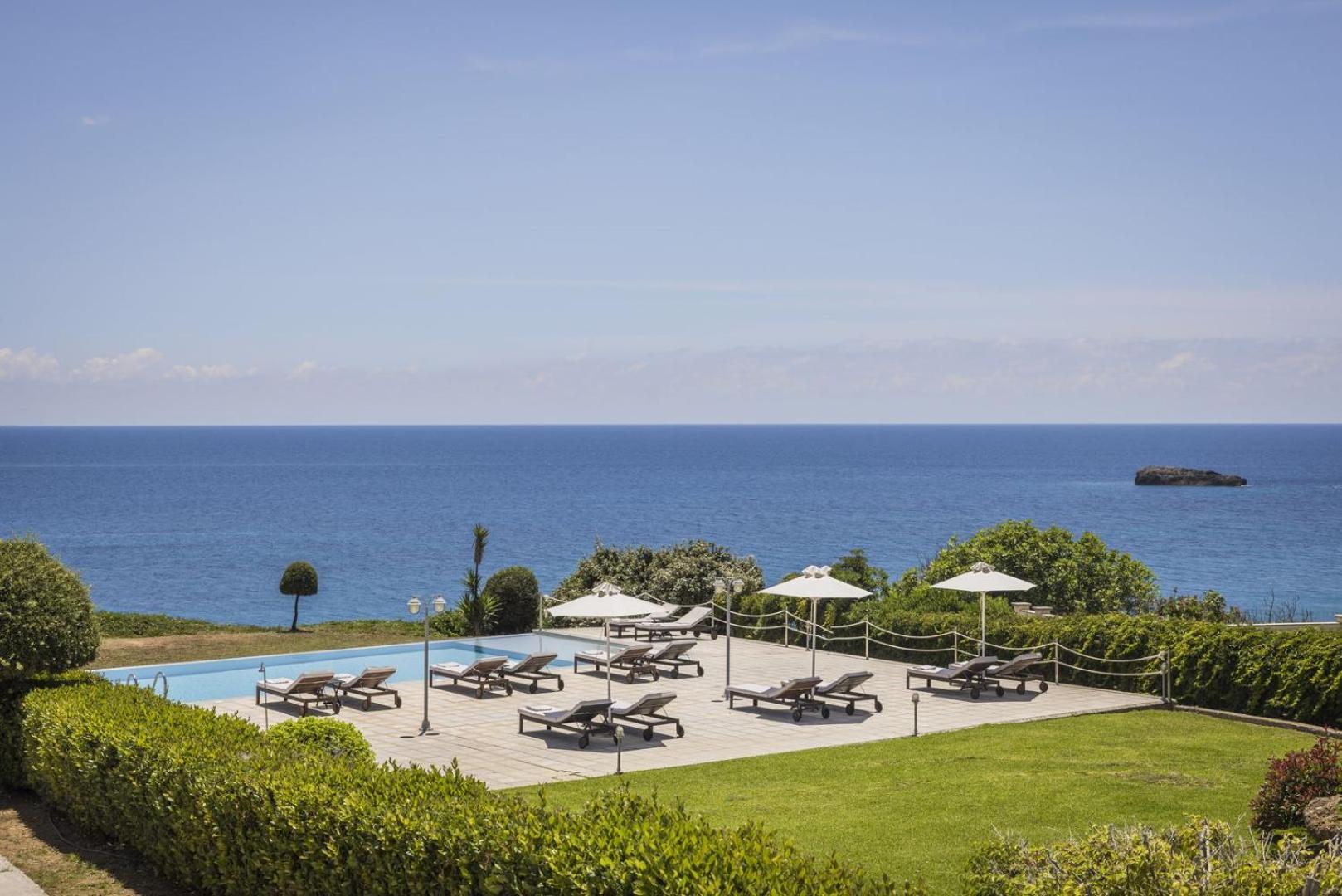 The Seasons Villa Svoronata Dış mekan fotoğraf