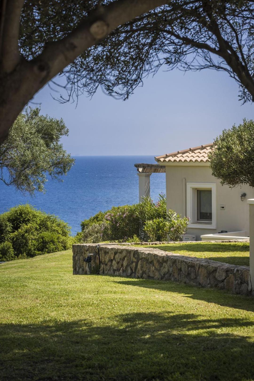 The Seasons Villa Svoronata Dış mekan fotoğraf