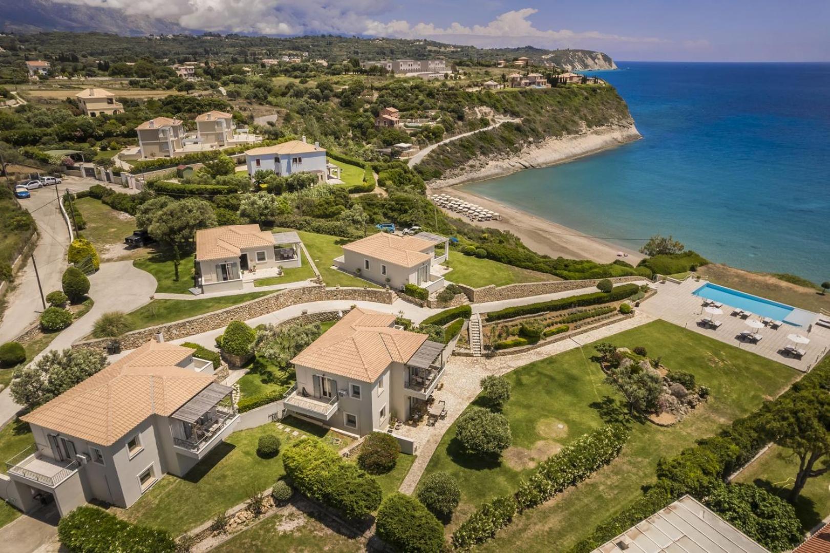 The Seasons Villa Svoronata Dış mekan fotoğraf
