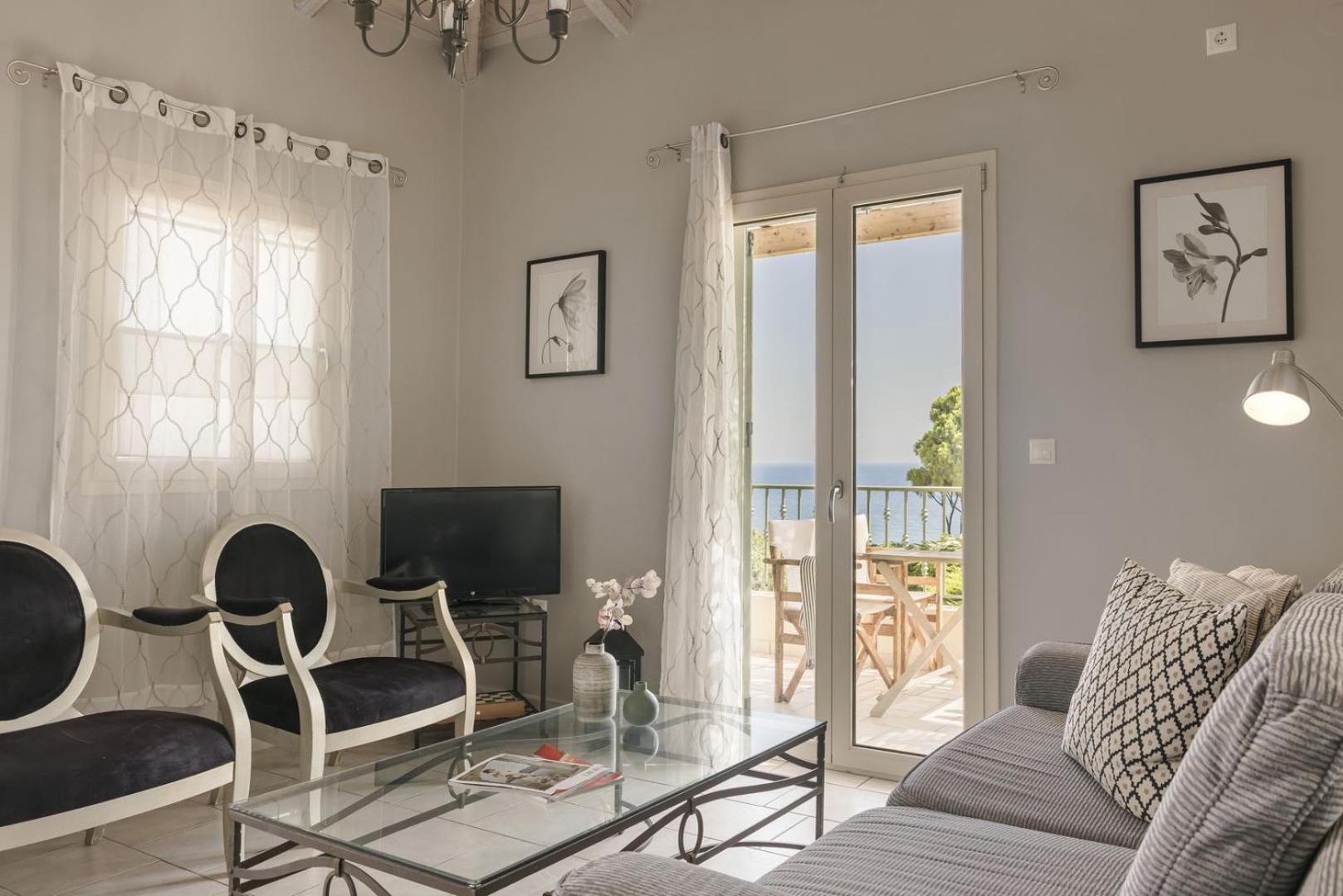 The Seasons Villa Svoronata Dış mekan fotoğraf